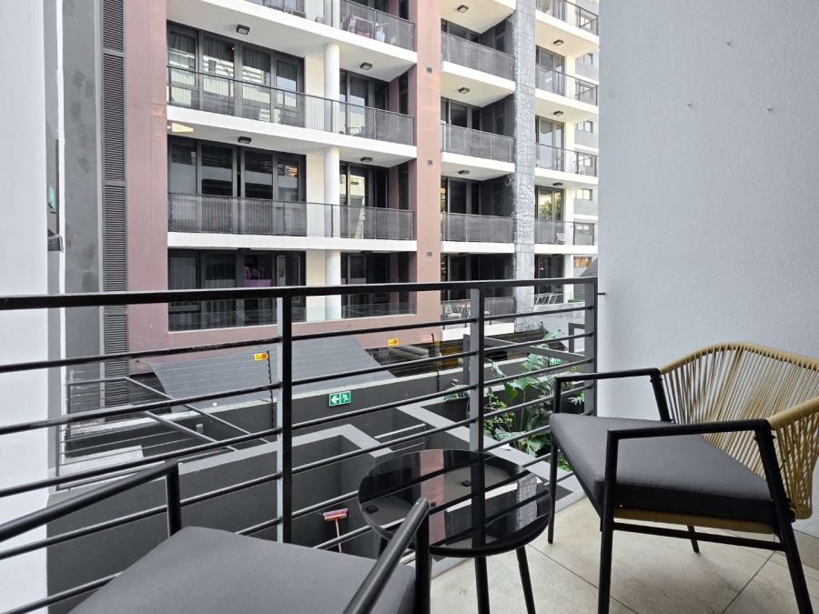 1 Bedroom Property for Sale in Green Point Western Cape